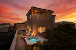 Medano Seaside Villa, Jacuzzi & Pool